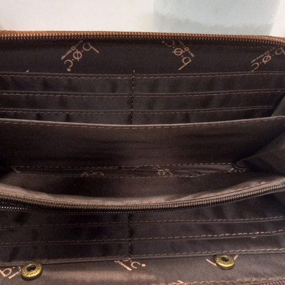 Boc Born Concept Wrist Wallet Womens Green & Brown Vinyl Faux Leather Zipper - Picture 5 of 7